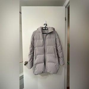 UniQlo Seamless Down Short Coat